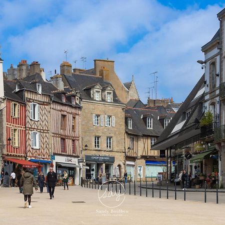 Le Patio - Hypercentre - Cour Au Calme - Wifi Apartment Vannes Bagian luar foto